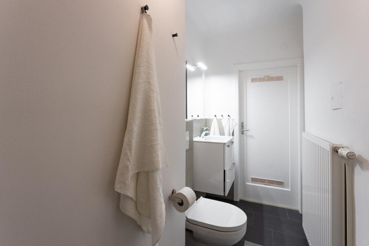 Chic 1-Bed Apt By Canal Walk To Historic Centre Wenen Buitenkant foto